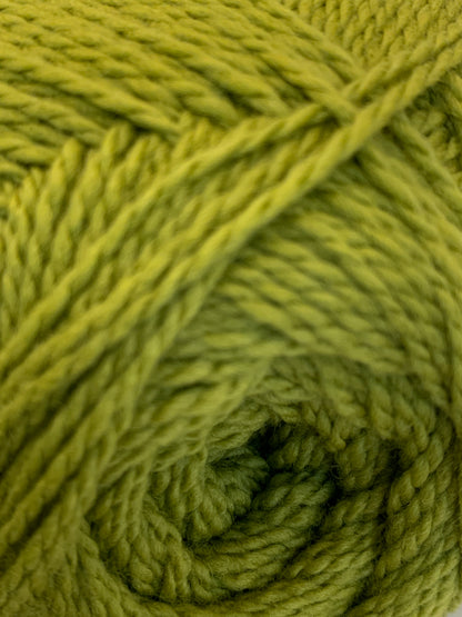 Mid warm green "Wild Orchid" superfine 4 ply Merino closeup.
